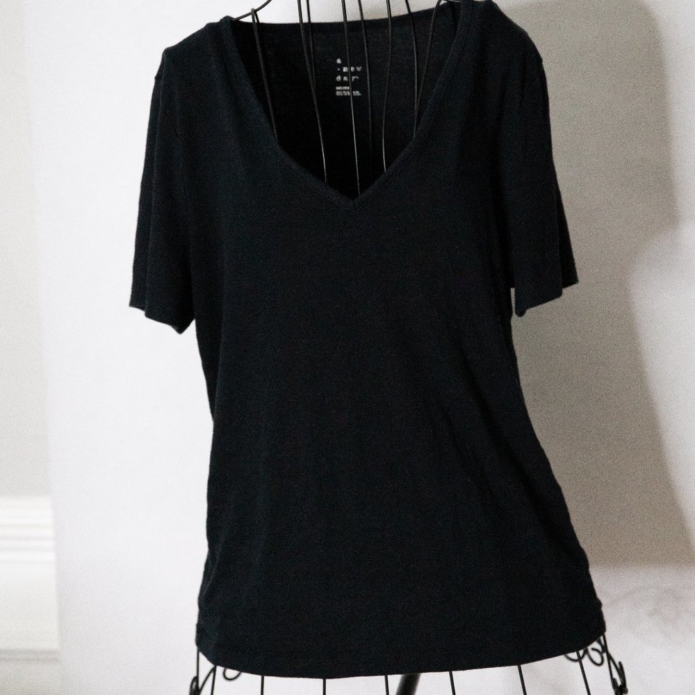 a new day, size medium, black, short sleeve